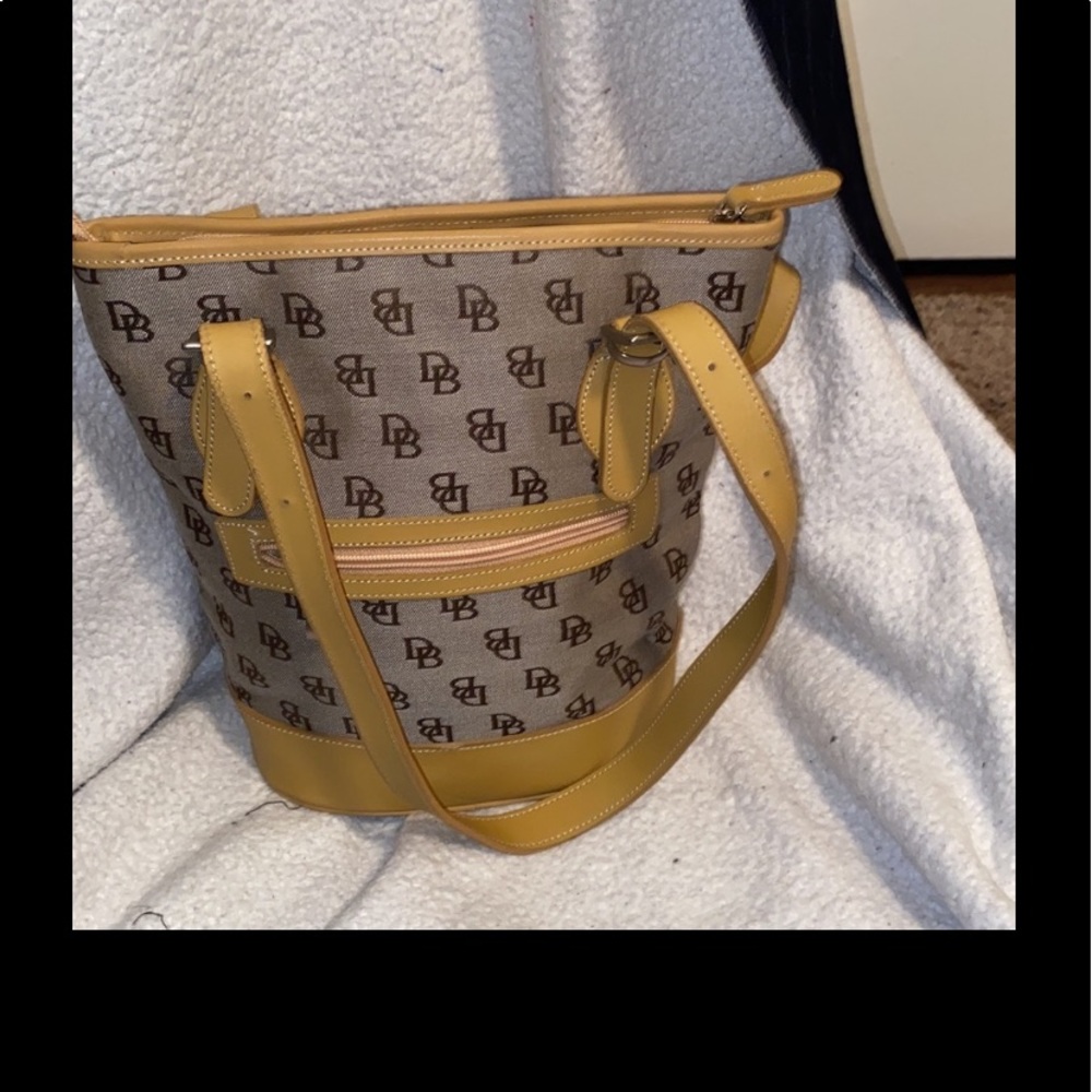 Vintage Dooney&Burke bag